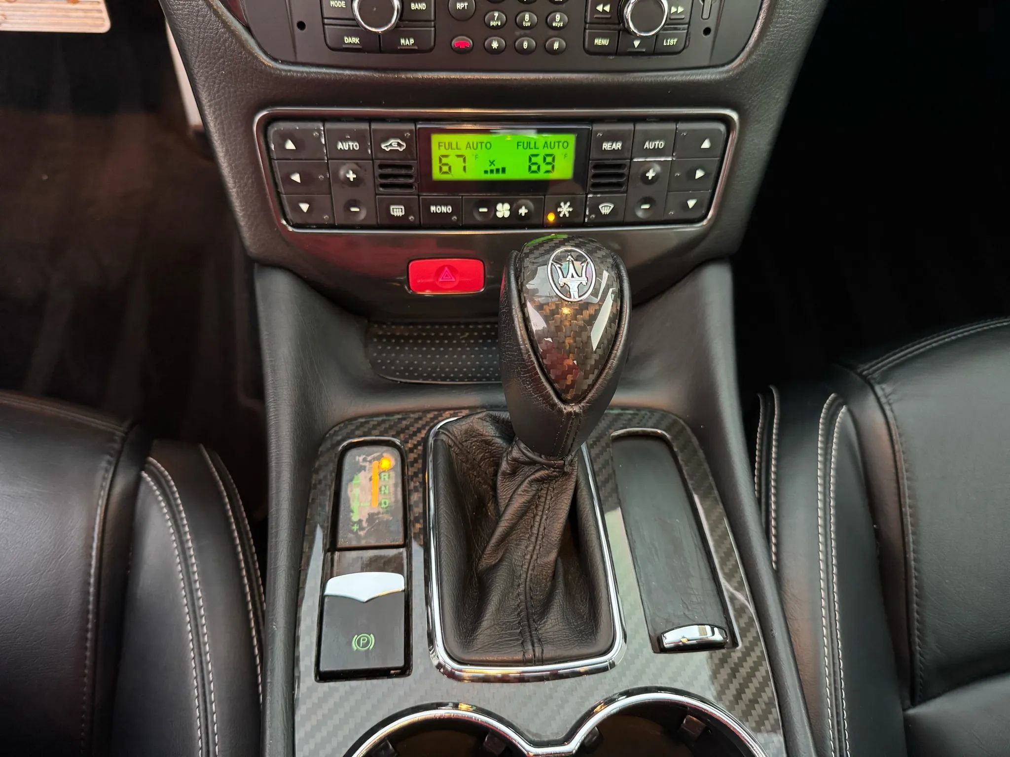 Used 2013 Maserati GranTurismo Sport image 36