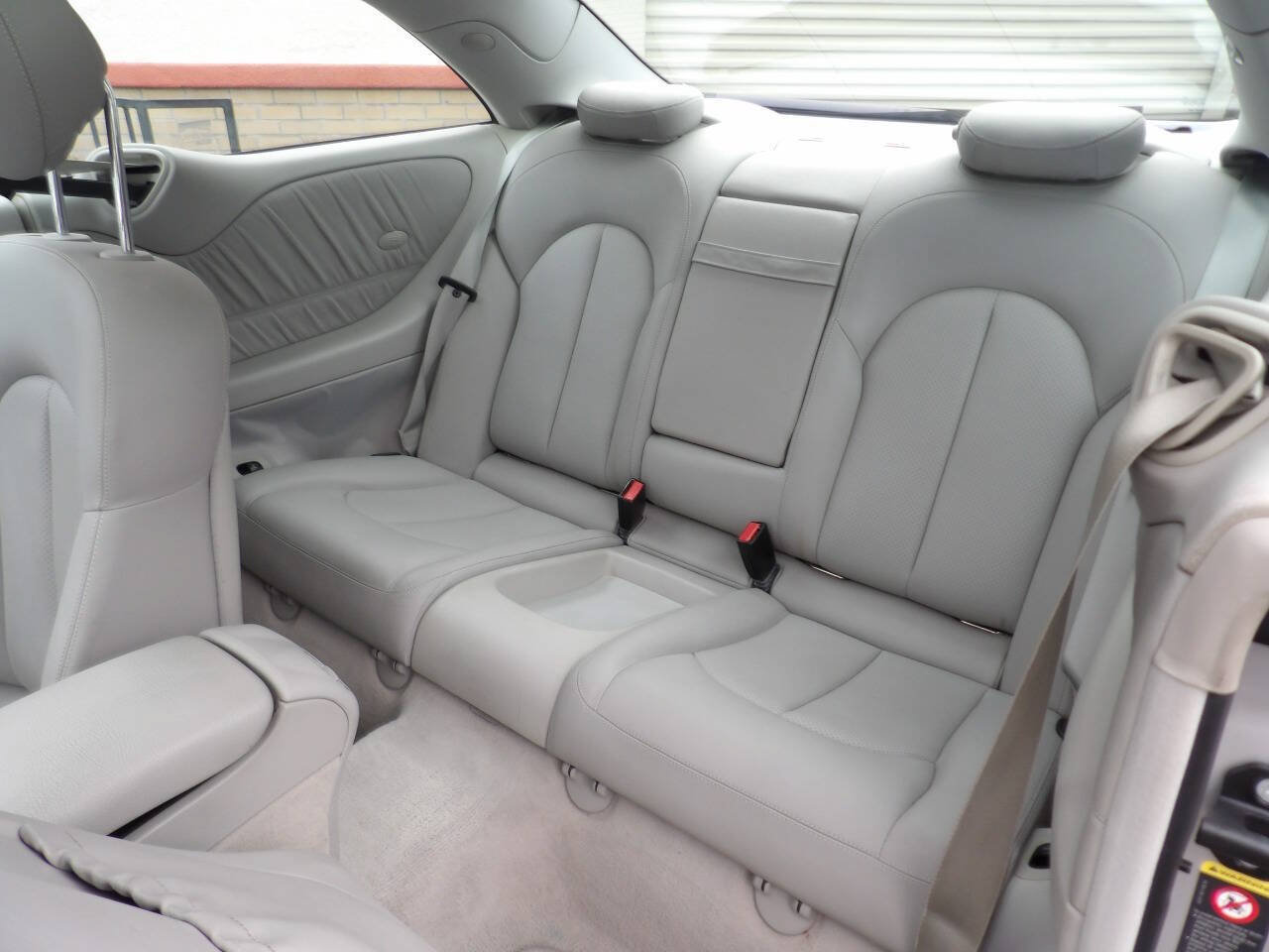 Used 2003 Mercedes-Benz CLK 320 Coupe image 9