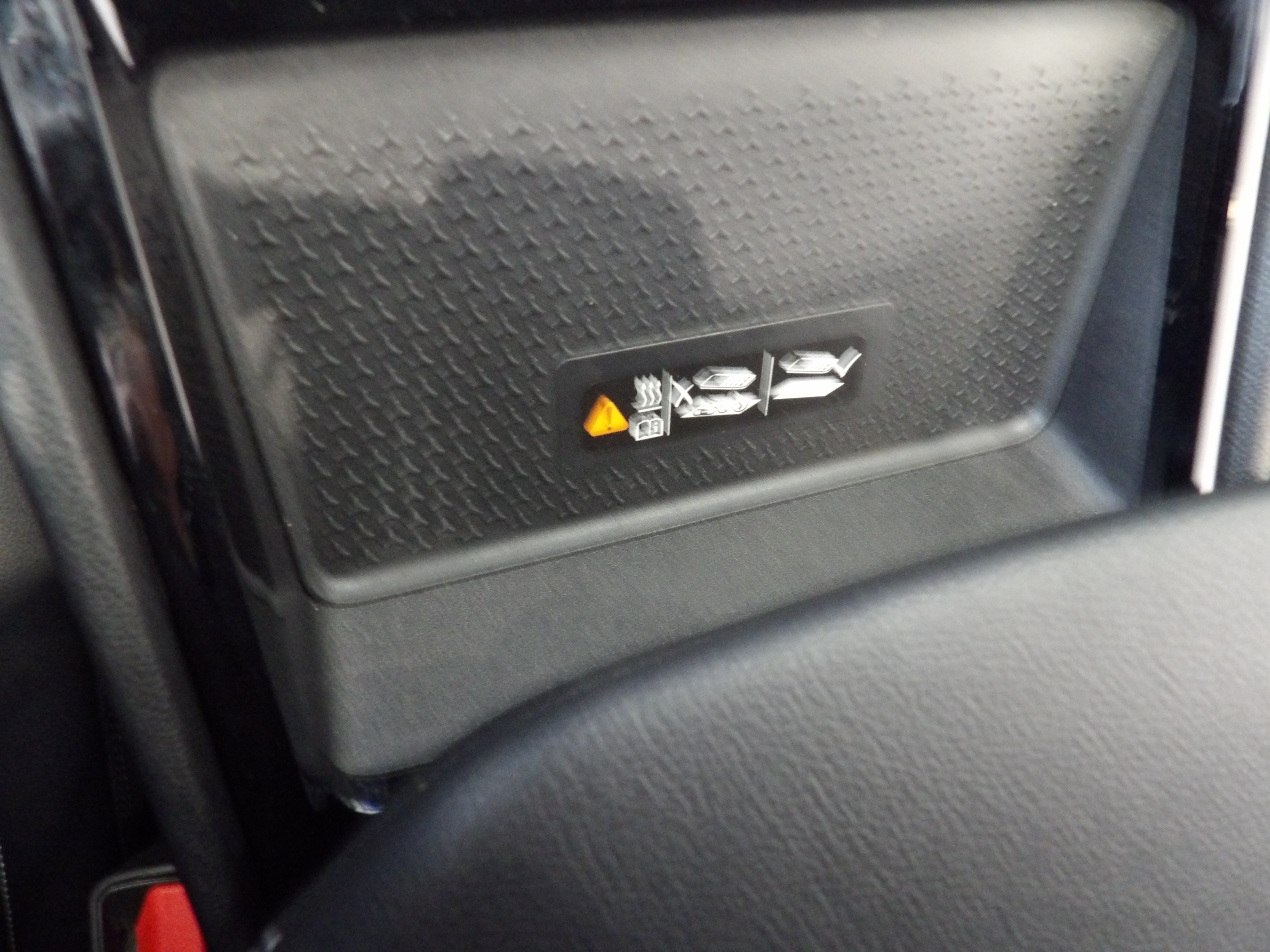Used 2024 Chevrolet Blazer EV LT AWD/4WD image 13