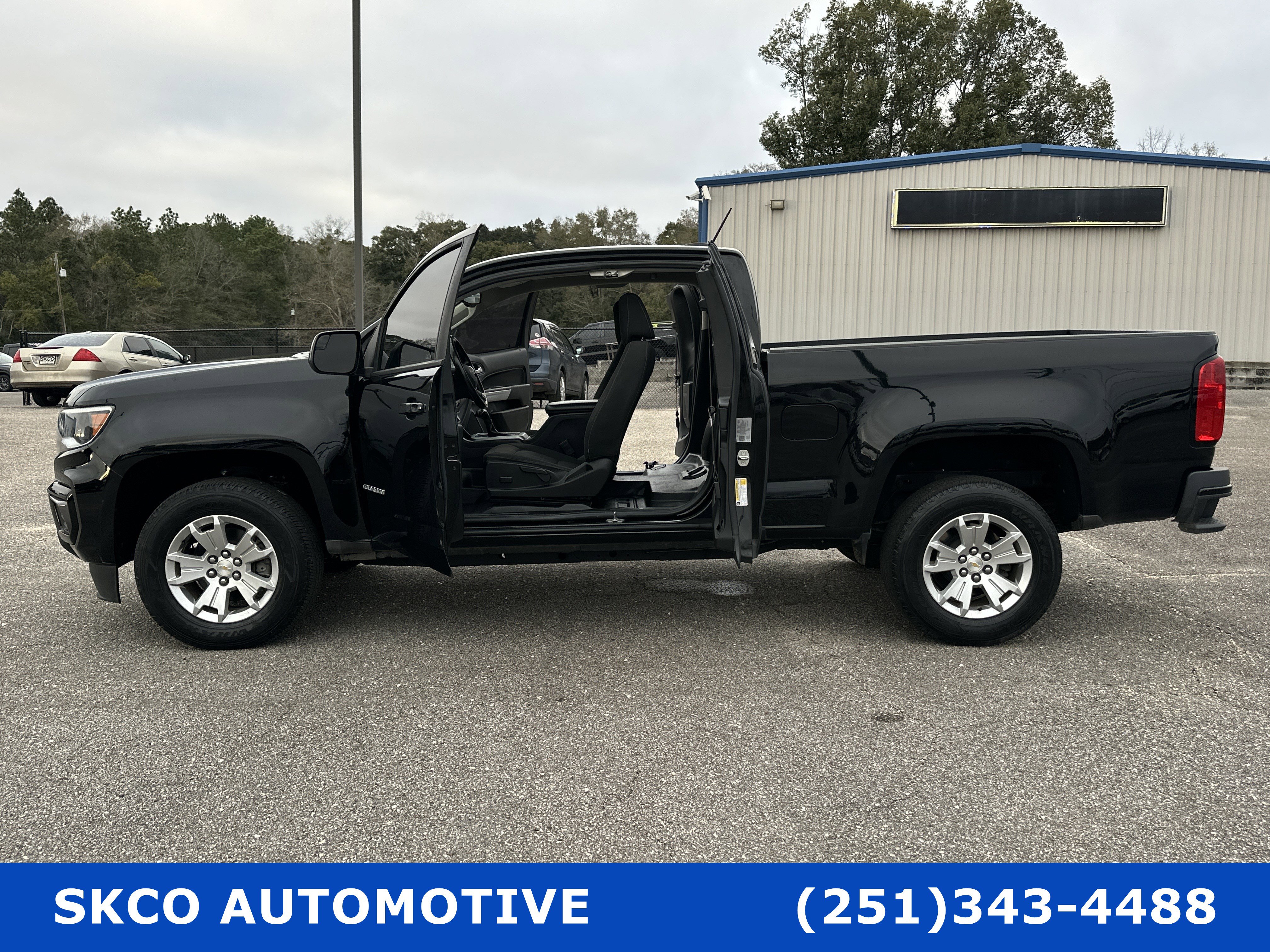 Used 2021 Chevrolet Colorado LT w/ Fleet Safety Package RWD image 31