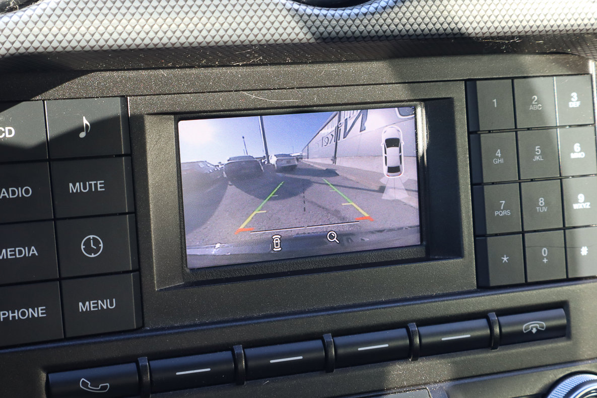 Used 2018 Ford Mustang GT w/ Black Accent Pkg image 12