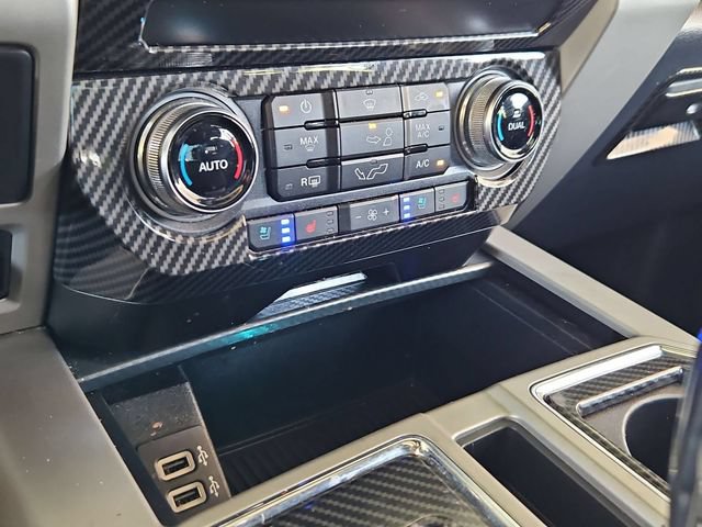 Used 2020 Ford F150 Lariat w/ Equipment Group 502A Luxury AWD/4WD image 20