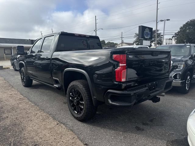 Used 2026 Chevrolet Silverado 2500 High Country w/ Midnight Edition image 9