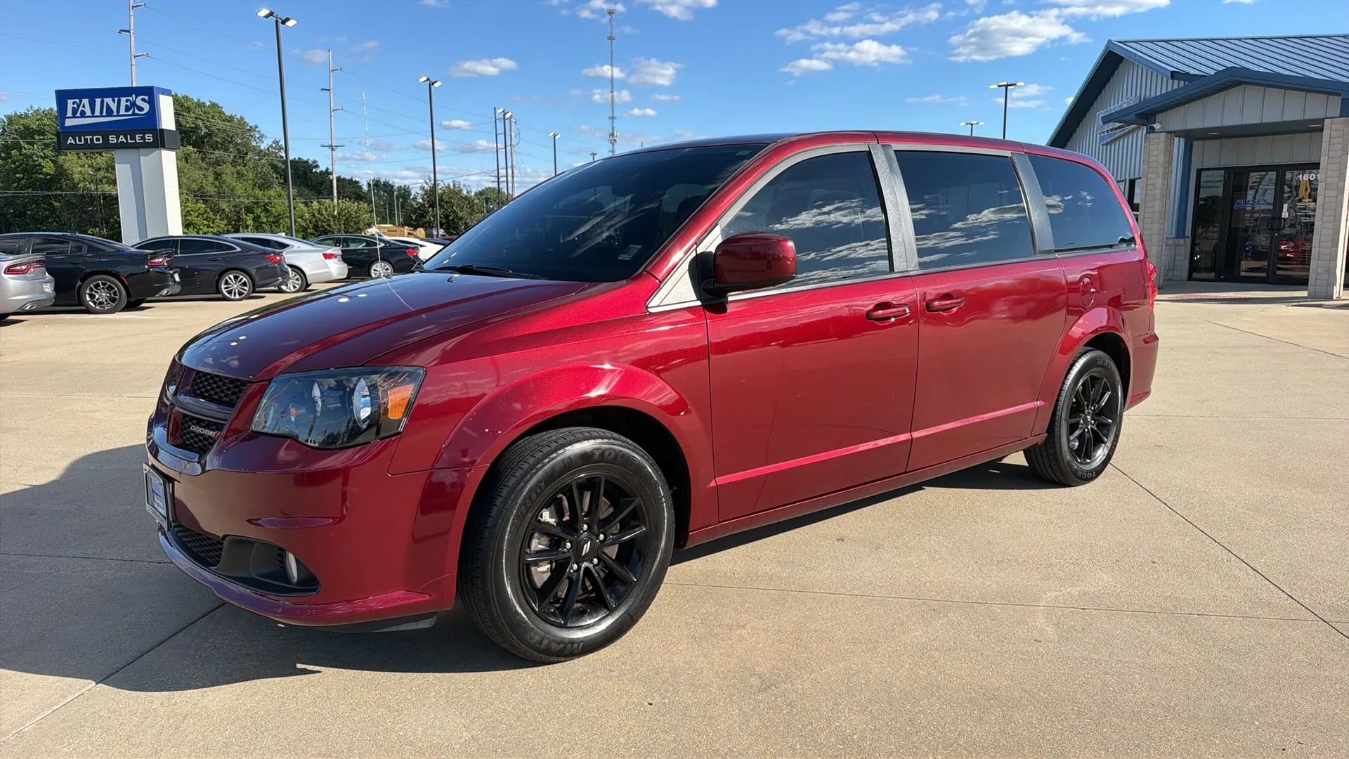 Used 2020 Dodge Grand Caravan GT FWD image 4