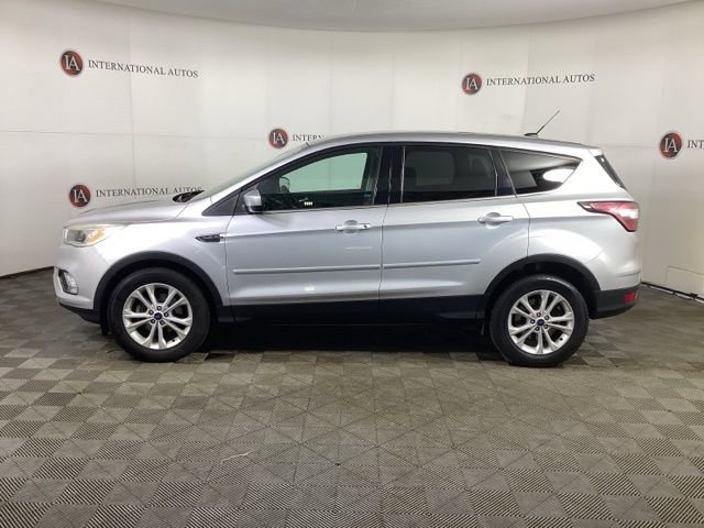 Used 2017 Ford Escape SE image 7