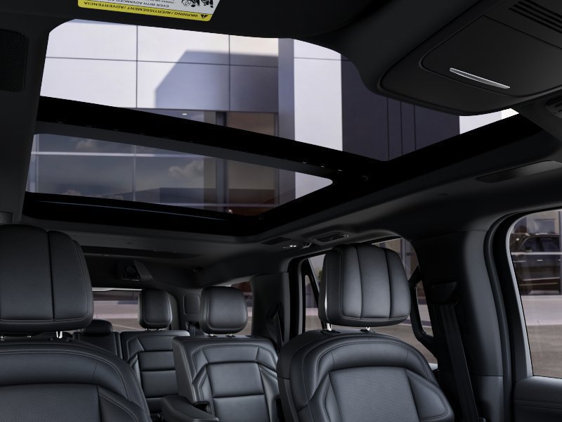 New 2027 Lincoln Navigator Reserve w/ Jet Appearance Package AWD/4WD image 22