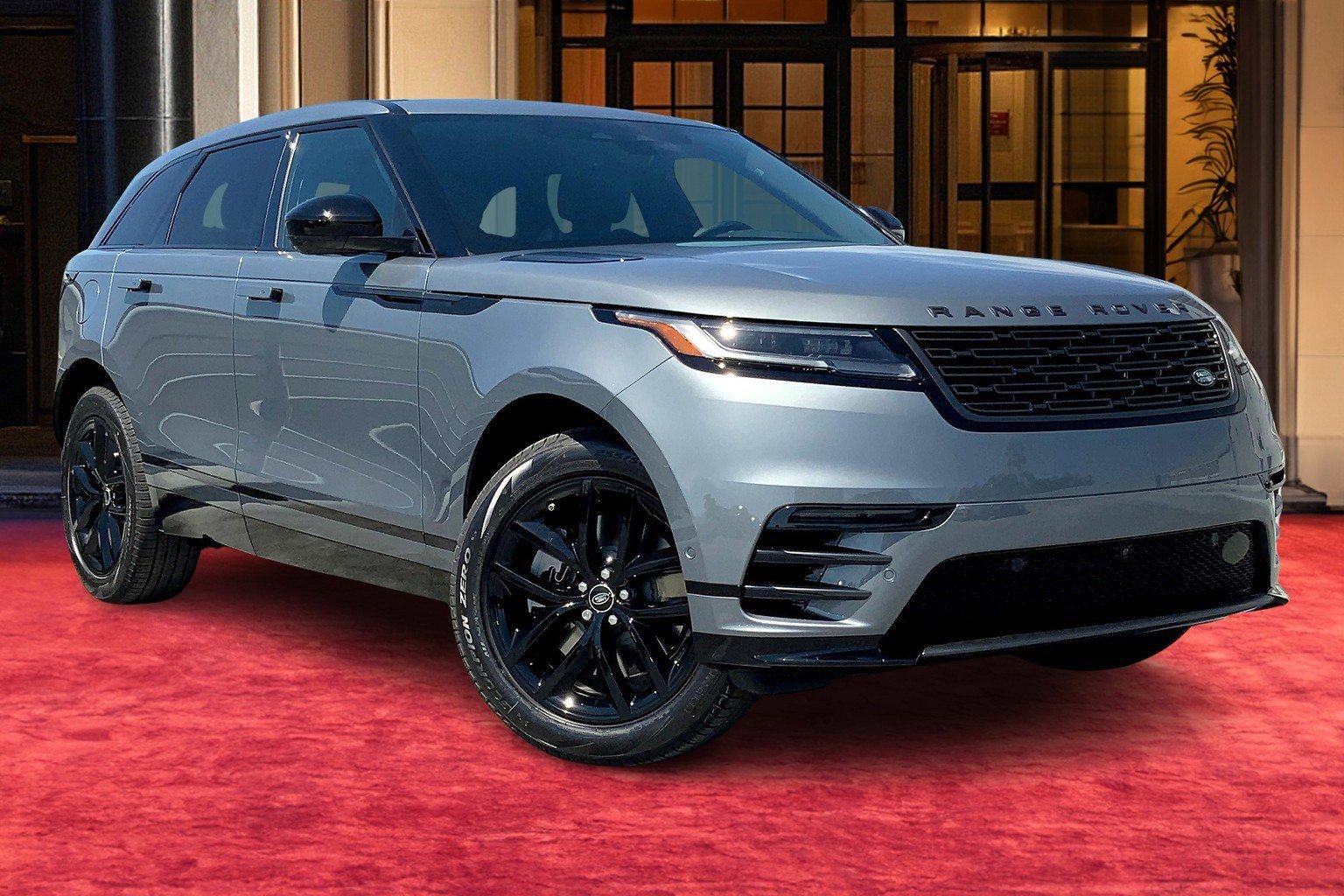 New 2026 Land Rover Range Rover Velar Dynamic SE image 14