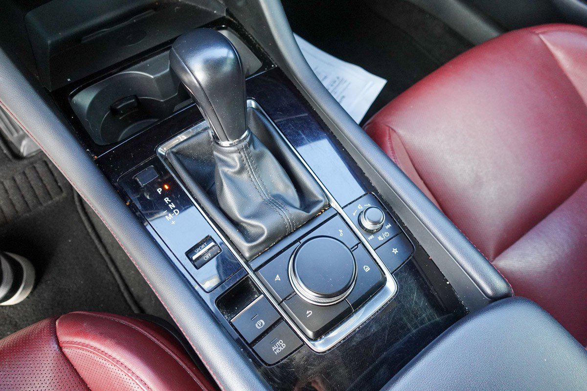 Certified 2024 MAZDA MAZDA3 s image 21