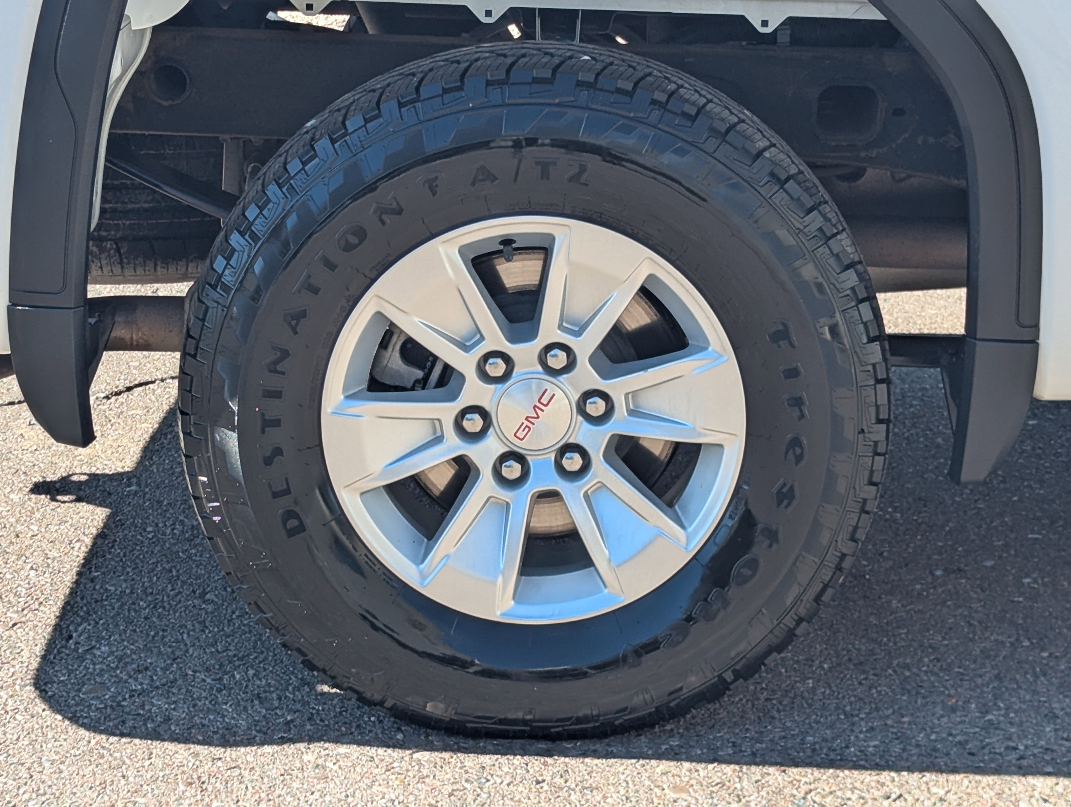 Used 2023 GMC Sierra 1500 SLE image 7