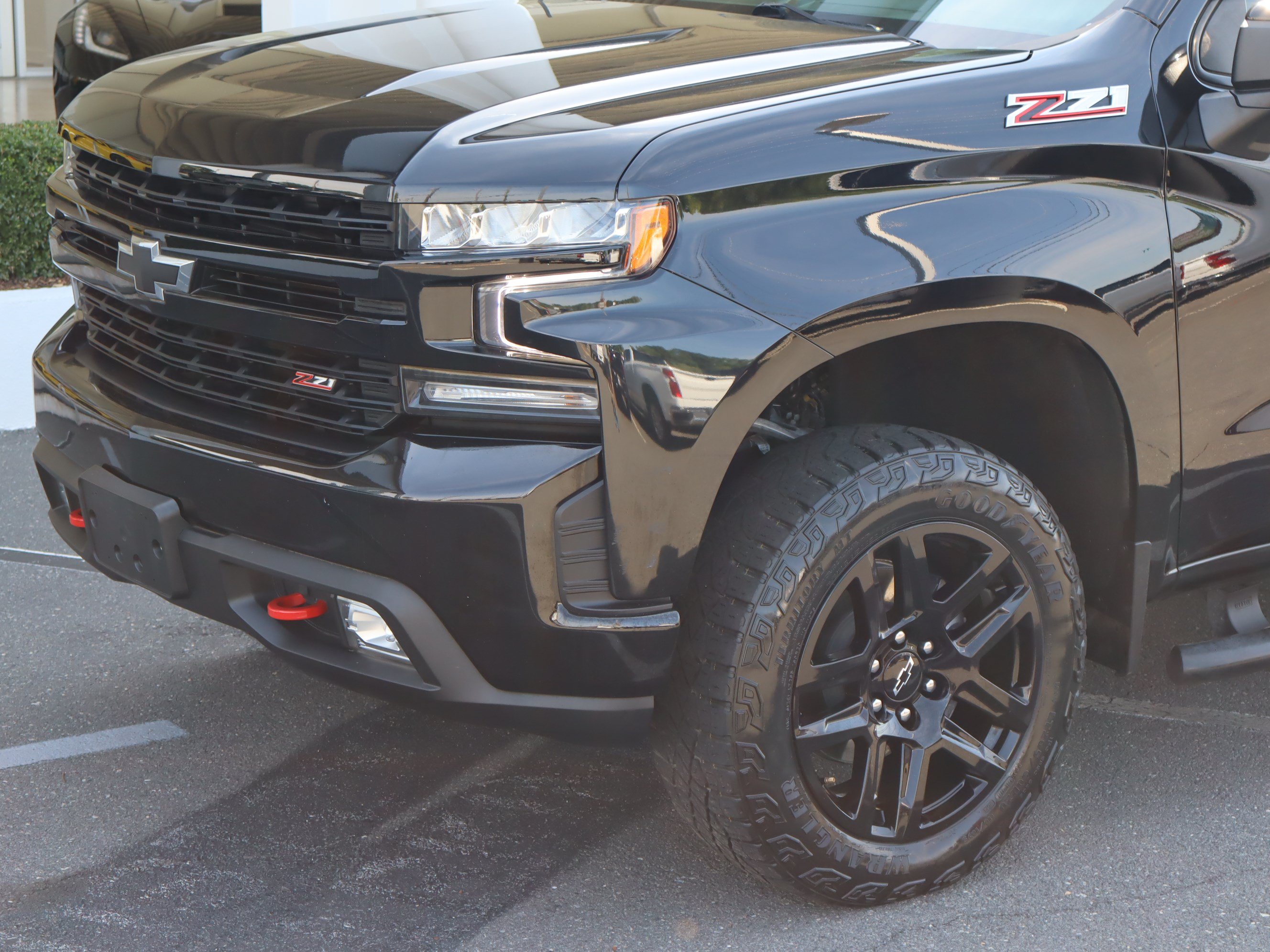 Used 2021 Chevrolet Silverado 1500 LT Trail Boss w/ Bed Protection Package AWD/4WD image 6