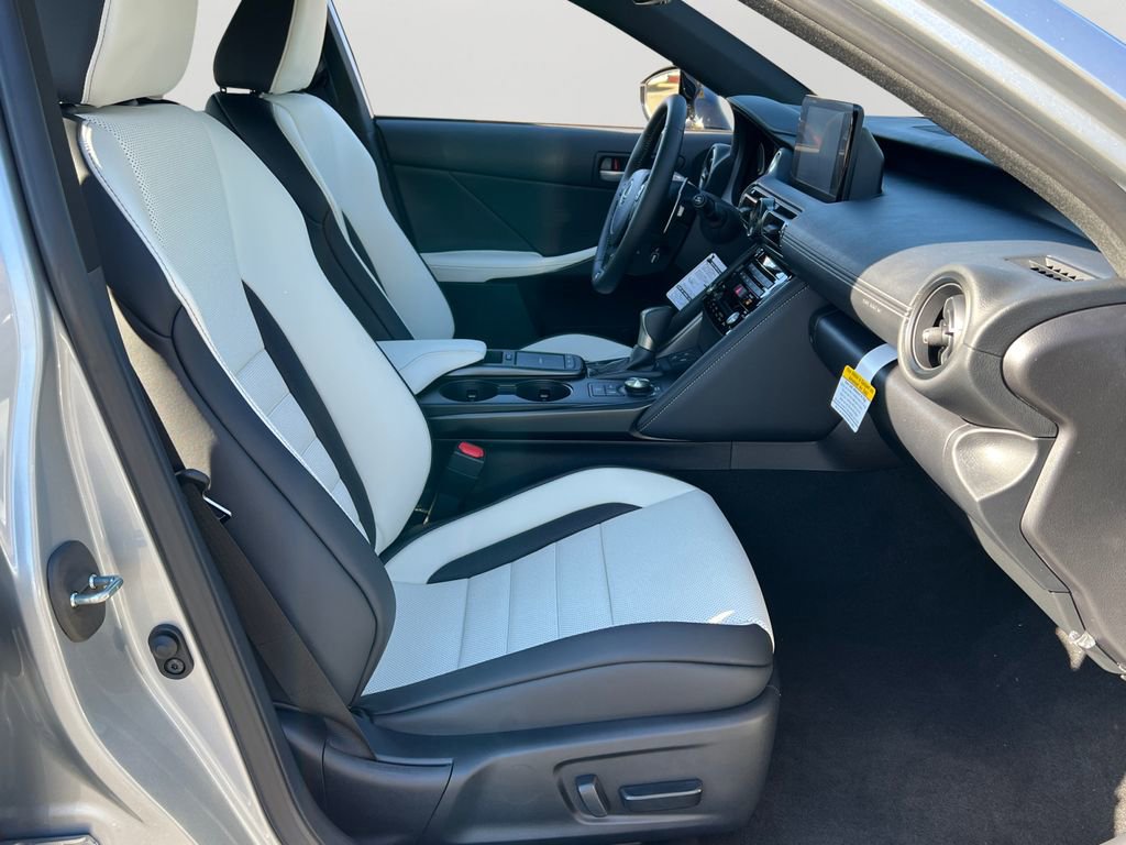 New 2025 Lexus IS 350 F Sport image 5