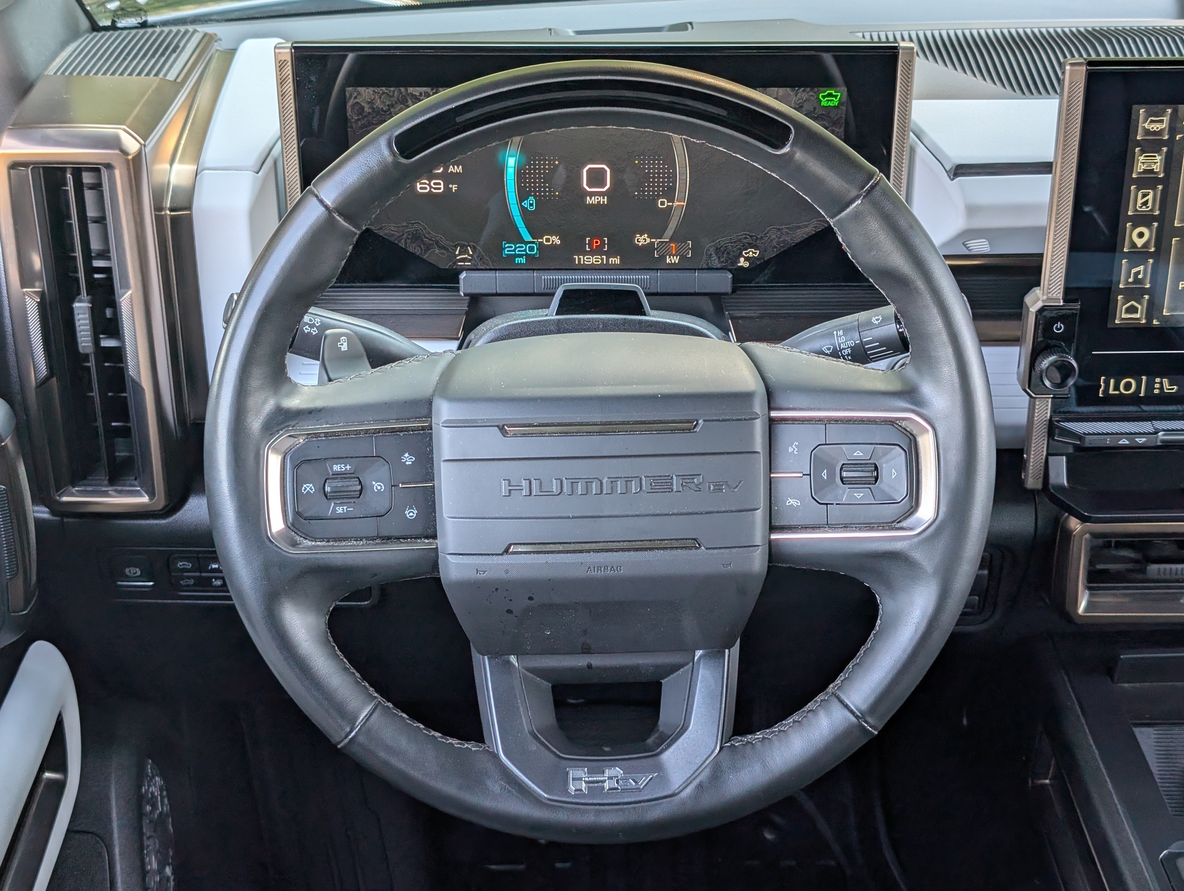 Used 2025 GMC Hummer EV 2X AWD/4WD image 23