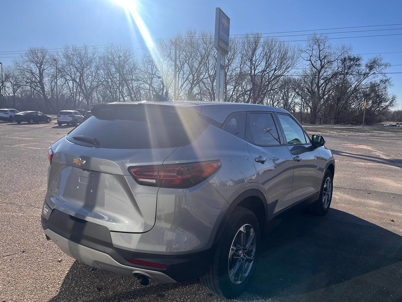 Used 2025 Chevrolet Blazer LT image 7