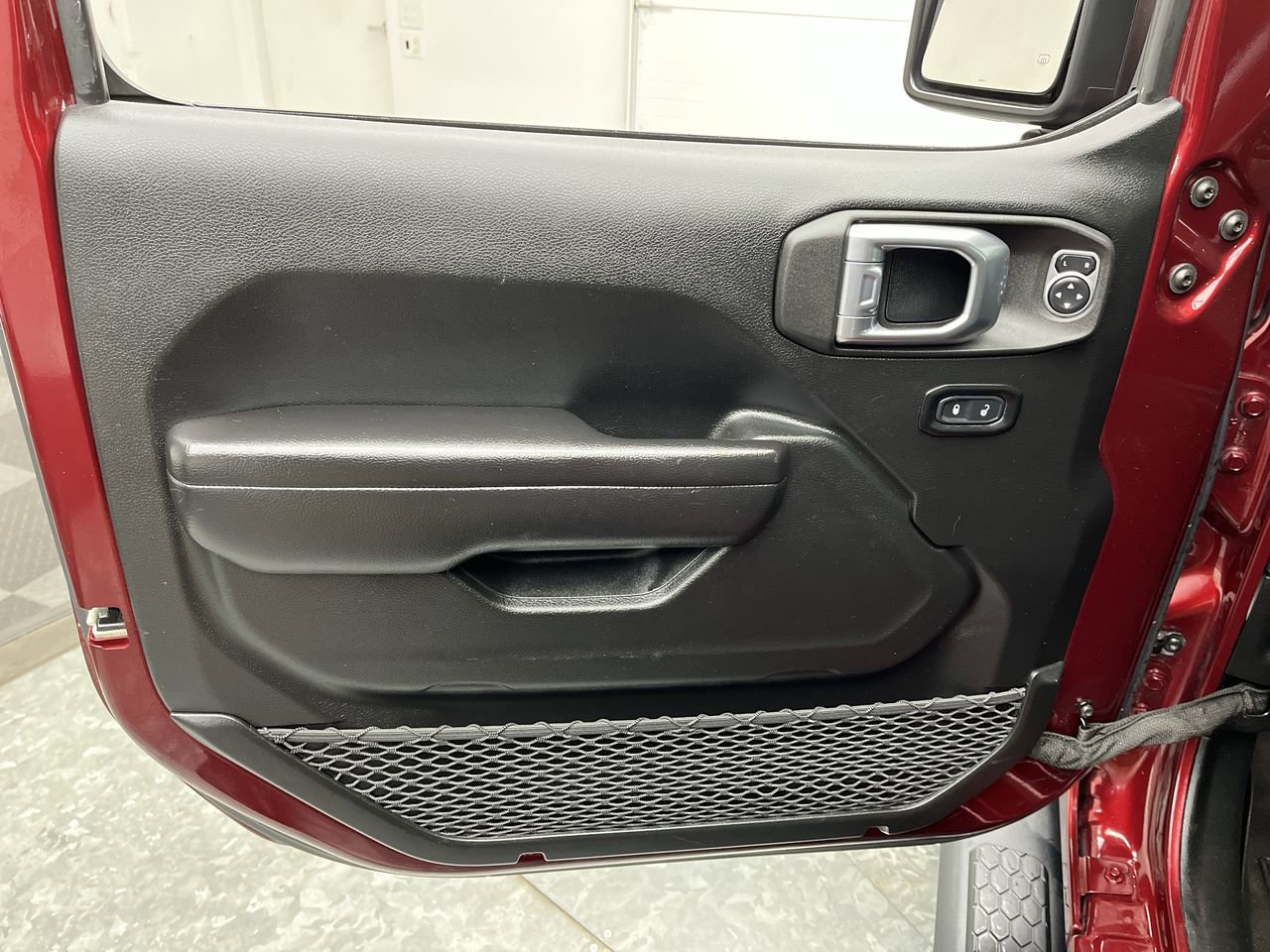 Used 2021 Jeep Wrangler Unlimited Sport AWD/4WD image 8