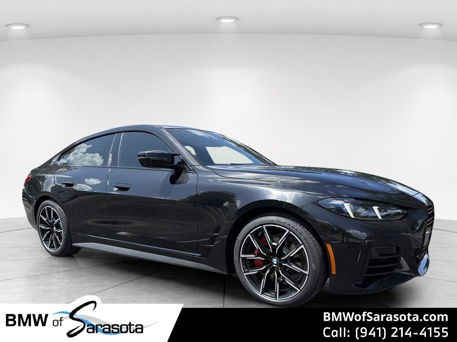 New 2026 BMW 440i xDrive w/ Premium Package