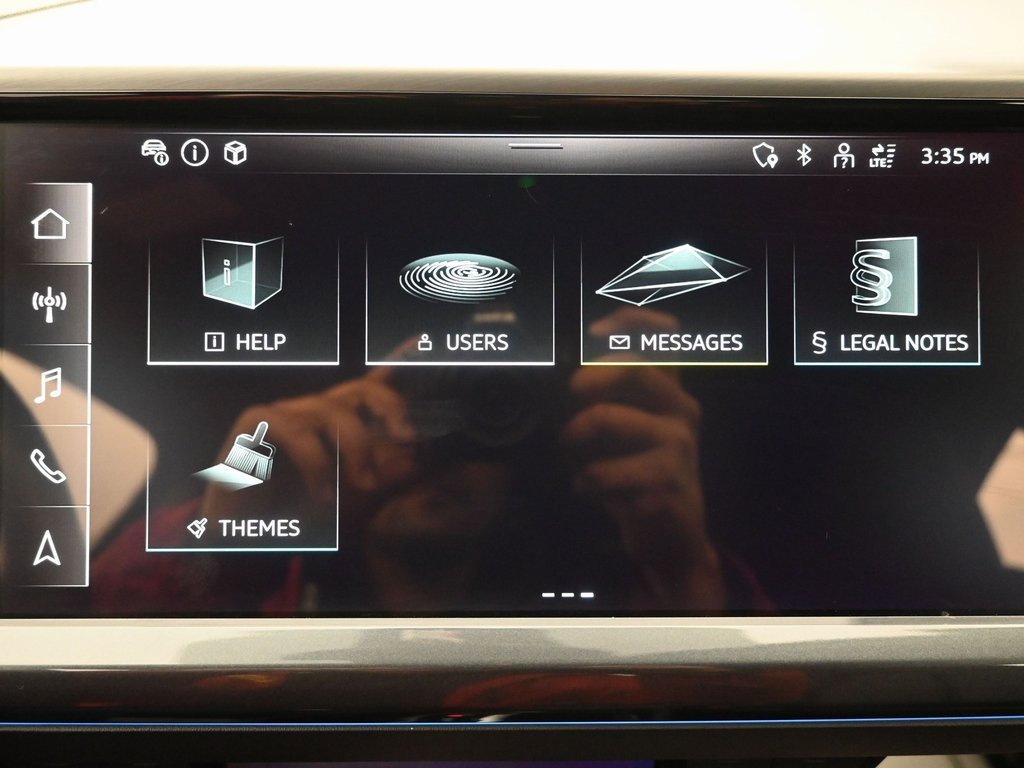 Used 2024 Audi Q4 e-tron Premium Plus w/ Premium Plus image 12