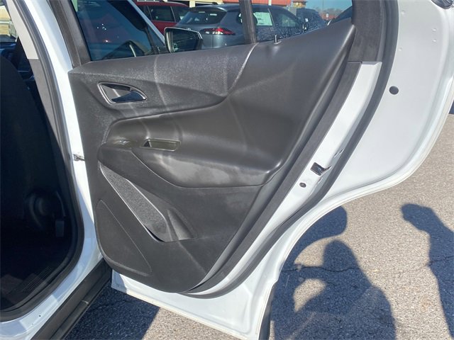 Used 2023 Chevrolet Equinox LT image 12