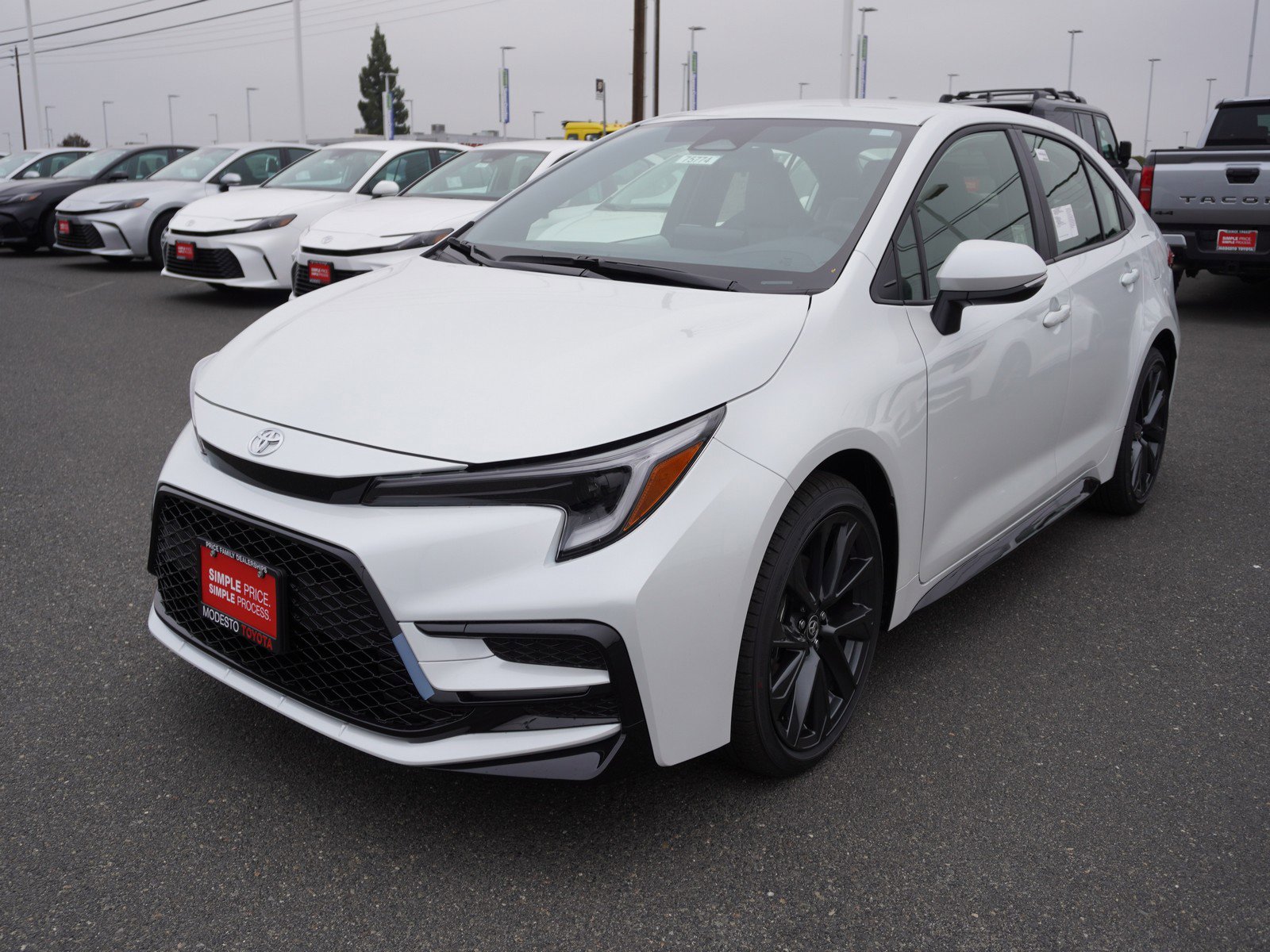 New 2026 Toyota Corolla SE image 7