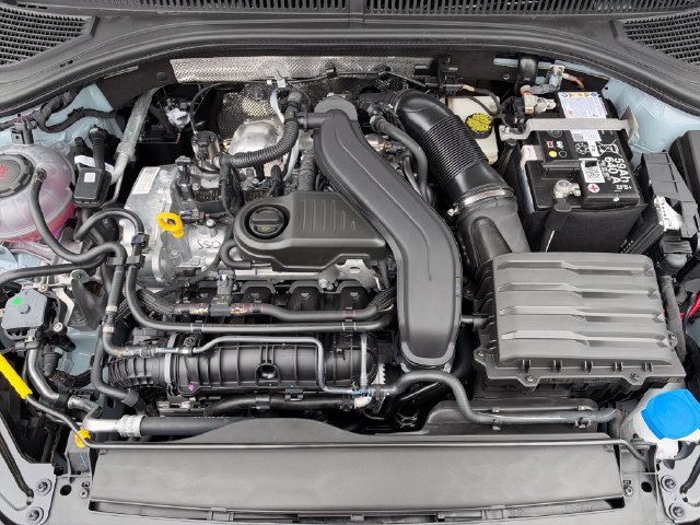 New 2027 Volkswagen Jetta SE FWD image 32