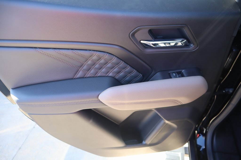 New 2026 GMC Canyon Denali image 16