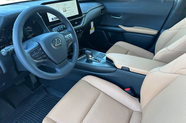 New 2026 Lexus UX 300h FWD image 8