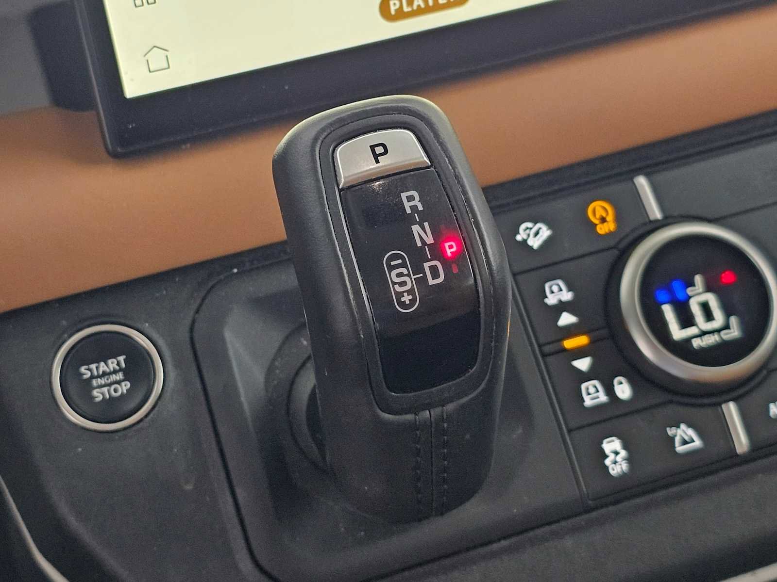 Used 2023 Land Rover Defender 130 First Edition image 33