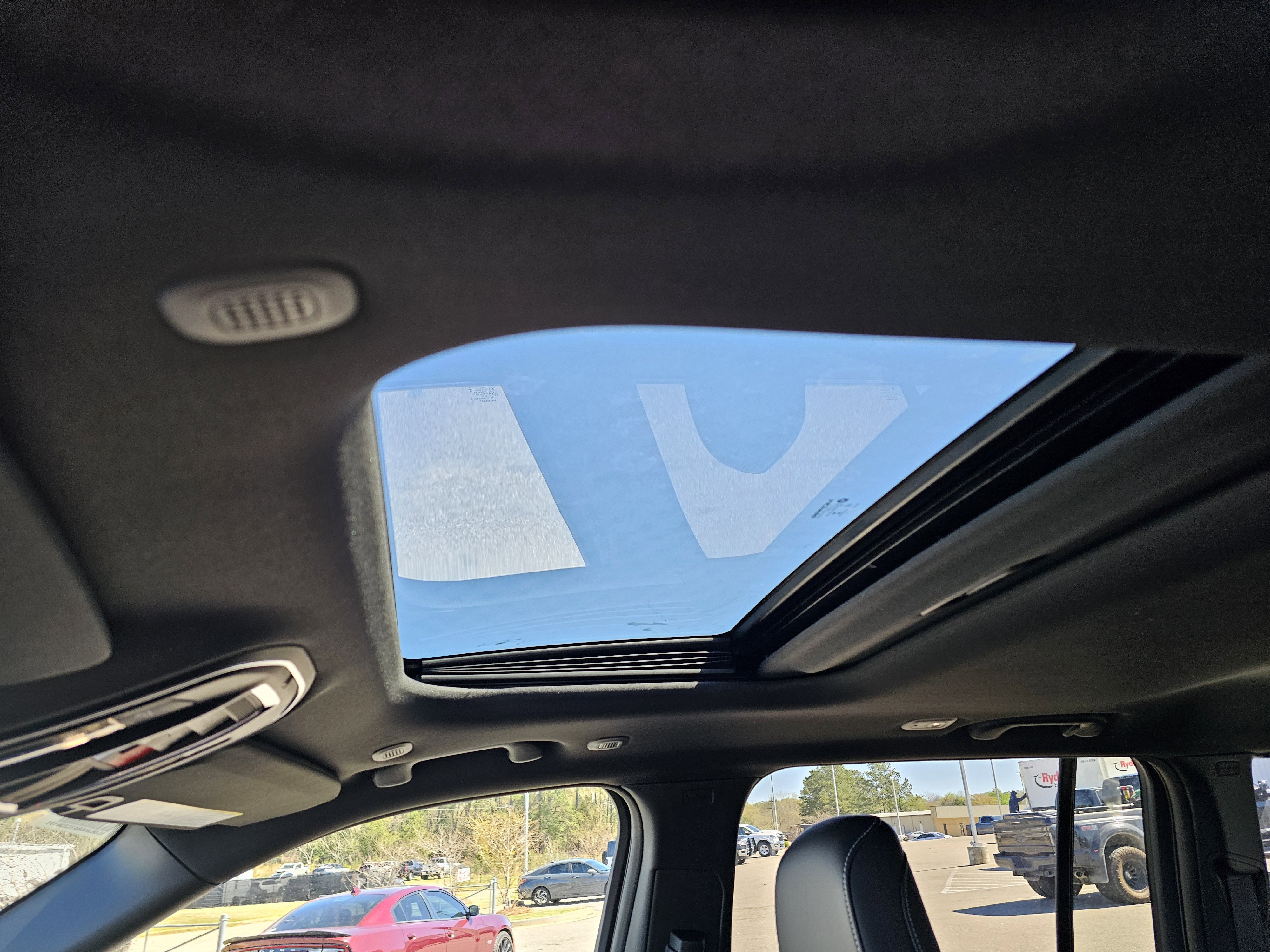 New 2026 Jeep Grand Cherokee Altitude image 18