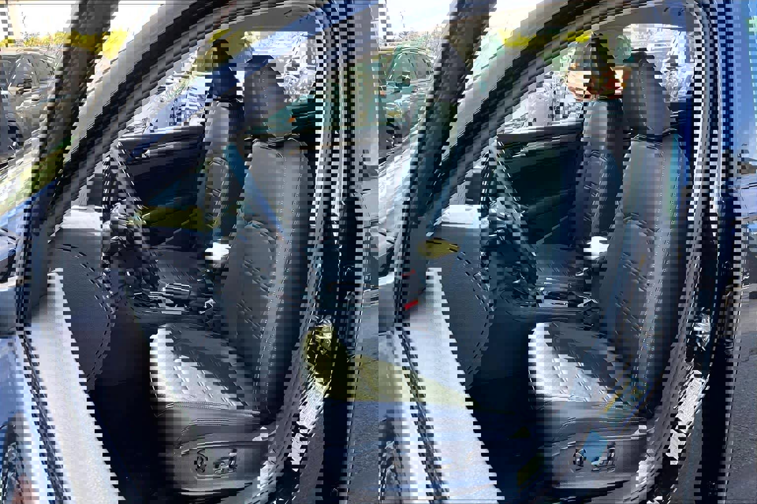 Used 2020 Volkswagen Passat 2.0T R-Line image 8