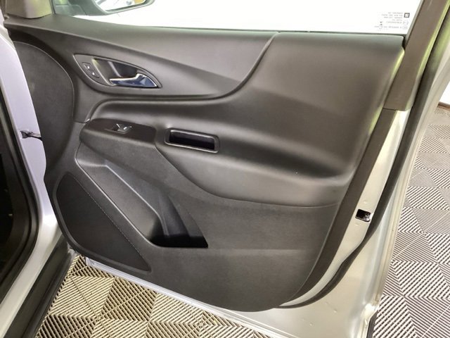 Used 2019 Chevrolet Equinox LT w/ Driver Convenience Package image 19