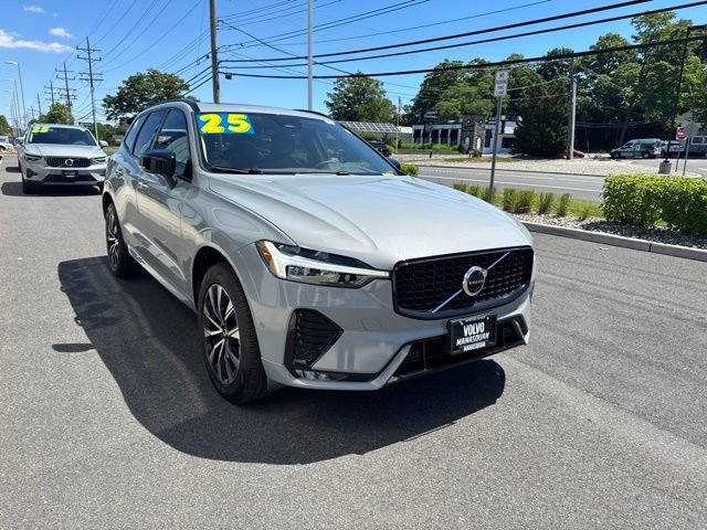 Certified 2025 Volvo XC60 B5 Plus AWD/4WD image 6