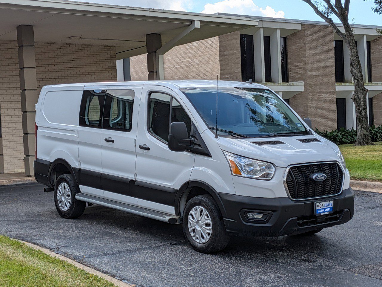 Used 2021 Ford Transit 250 Low Roof w/ Exterior Upgrade Package image 3
