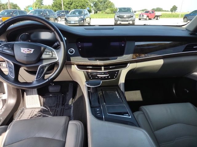 Used 2017 Cadillac CT6 Premium Luxury w/ Comfort Package AWD/4WD image 13