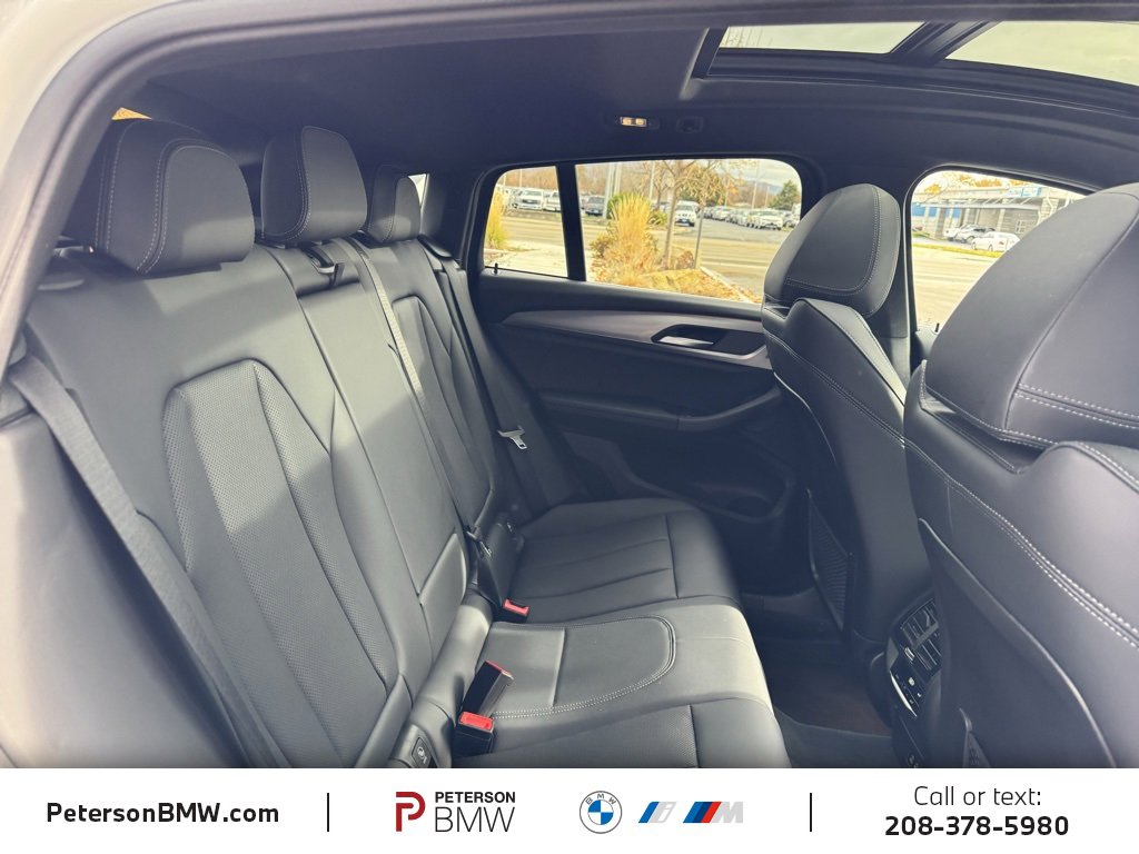 Used 2023 BMW X4 xDrive30i w/ Premium Package image 21