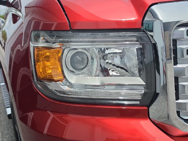Certified 2018 GMC Canyon Denali AWD/4WD image 11