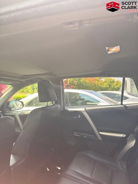 Used 2017 Toyota RAV4 XLE FWD image 21