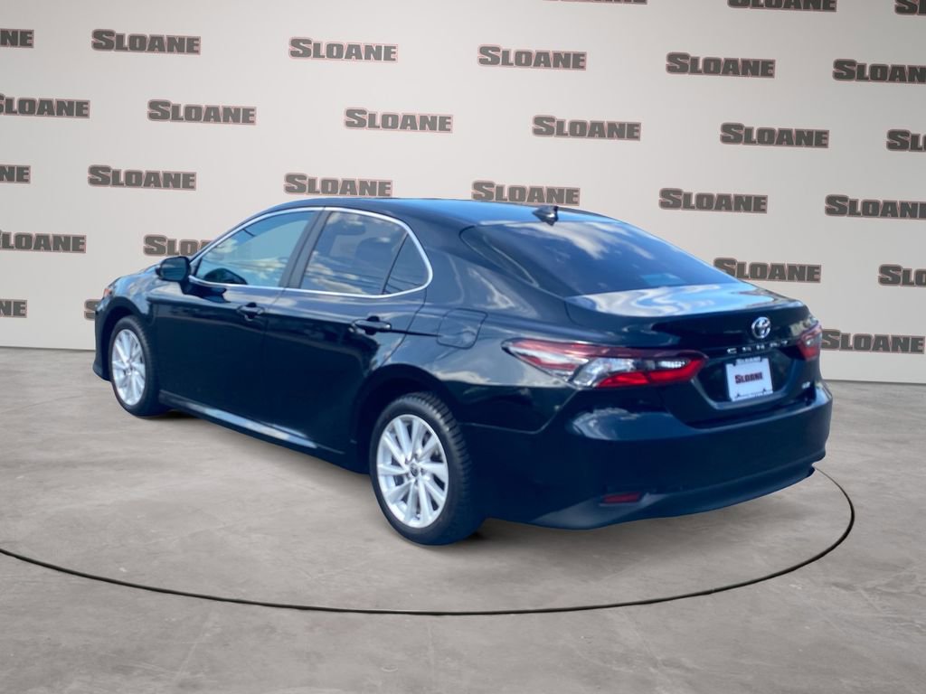 Used 2024 Toyota Camry LE w/ Convenience Package FWD image 3