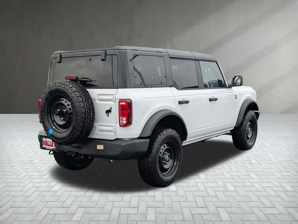 New 2026 Ford Bronco Big Bend image 9