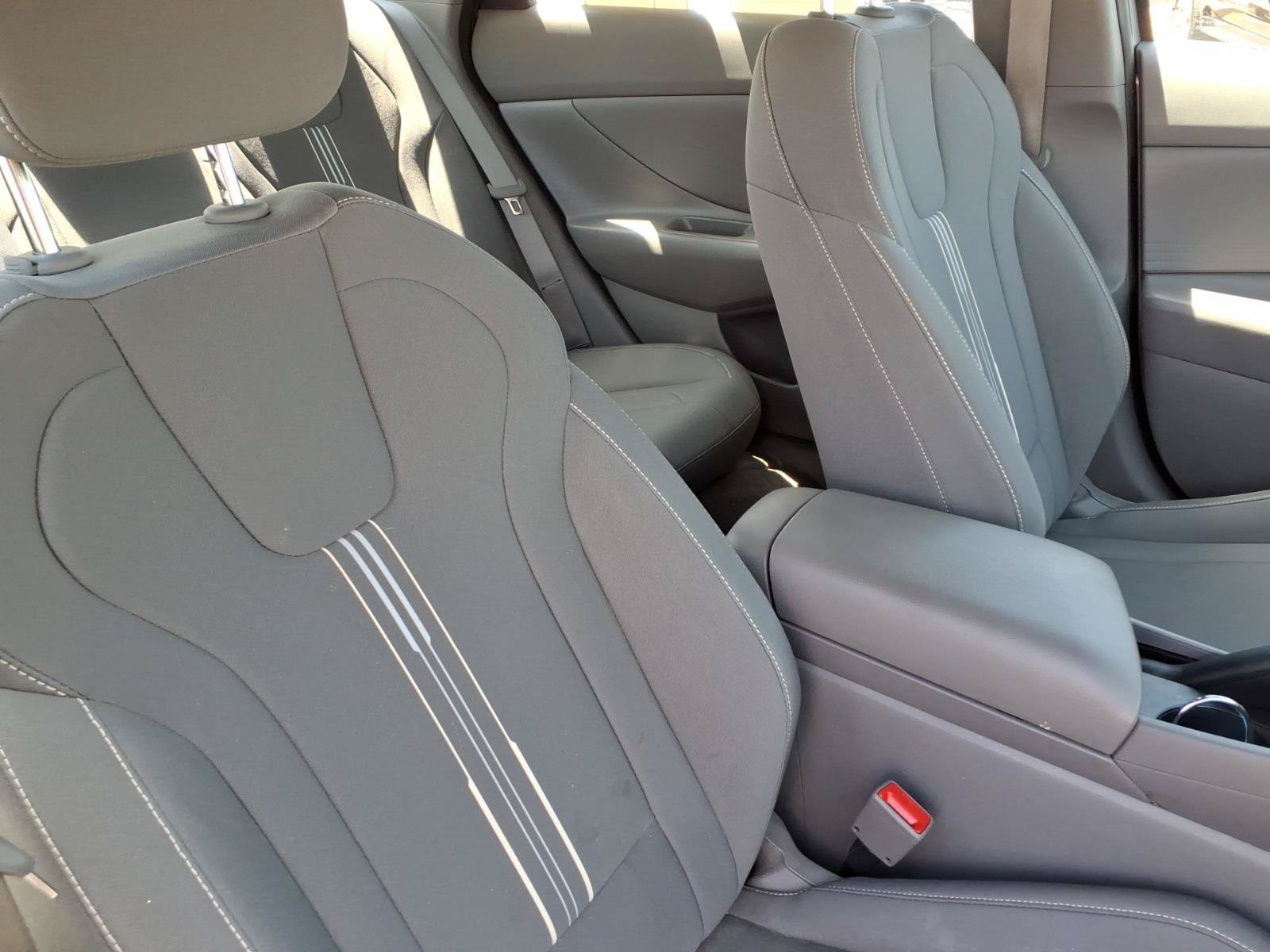 Certified 2023 Hyundai Elantra SEL FWD image 12