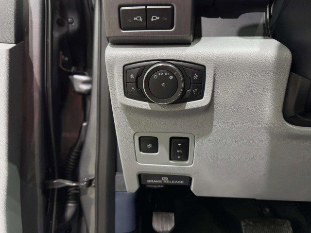 Used 2022 Ford F250 Limited w/ FX4 Off-Road Package image 30