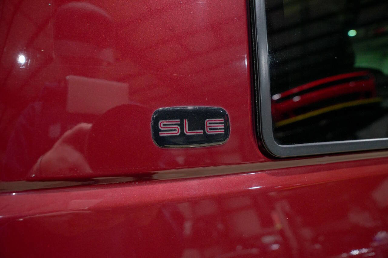 Used 1998 GMC Sierra 1500 2WD Extended Cab w/ Imagemax Pkg image 25