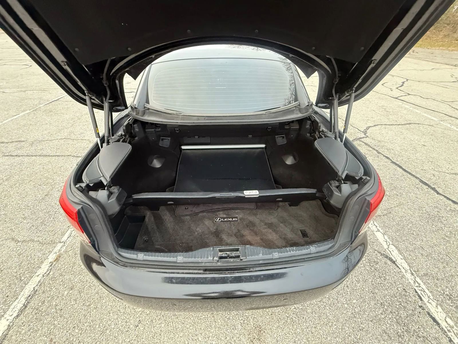 Used 2013 Lexus IS 350C w/ Luxury Pkg image 14