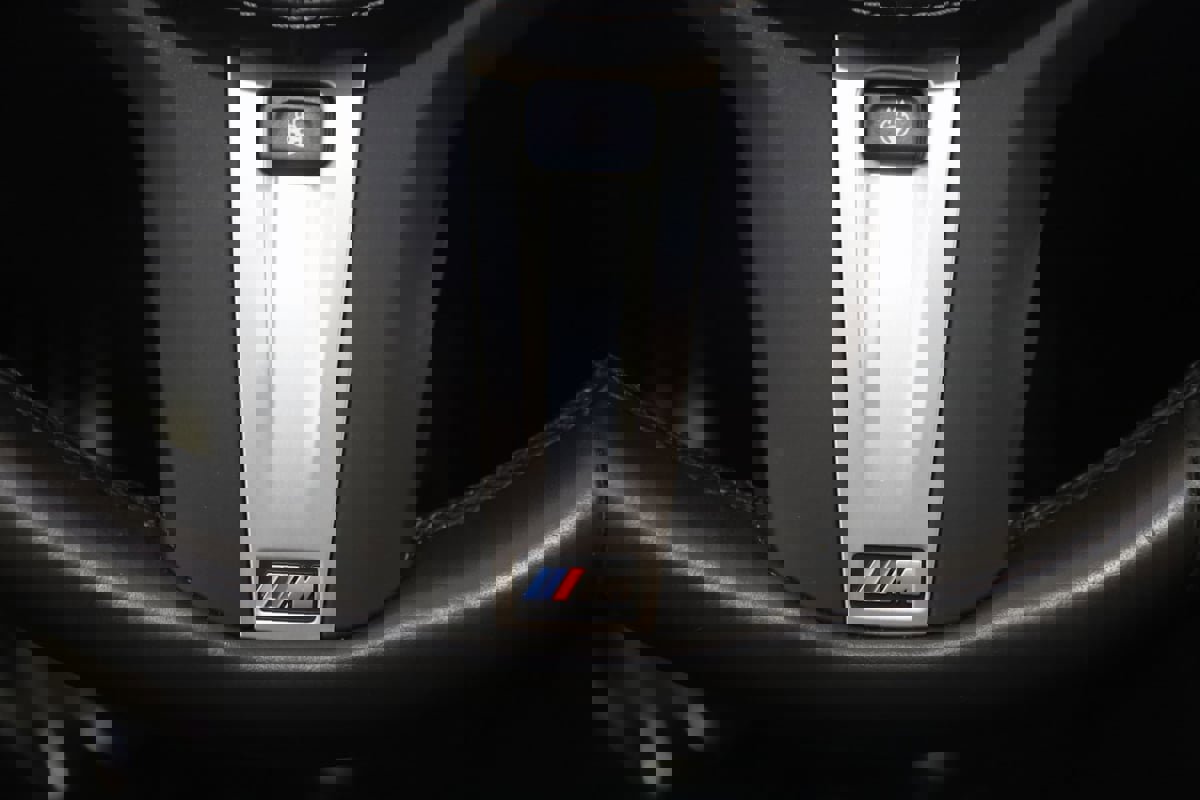 Used 2023 BMW X5 M50i w/ Executive Package image 41