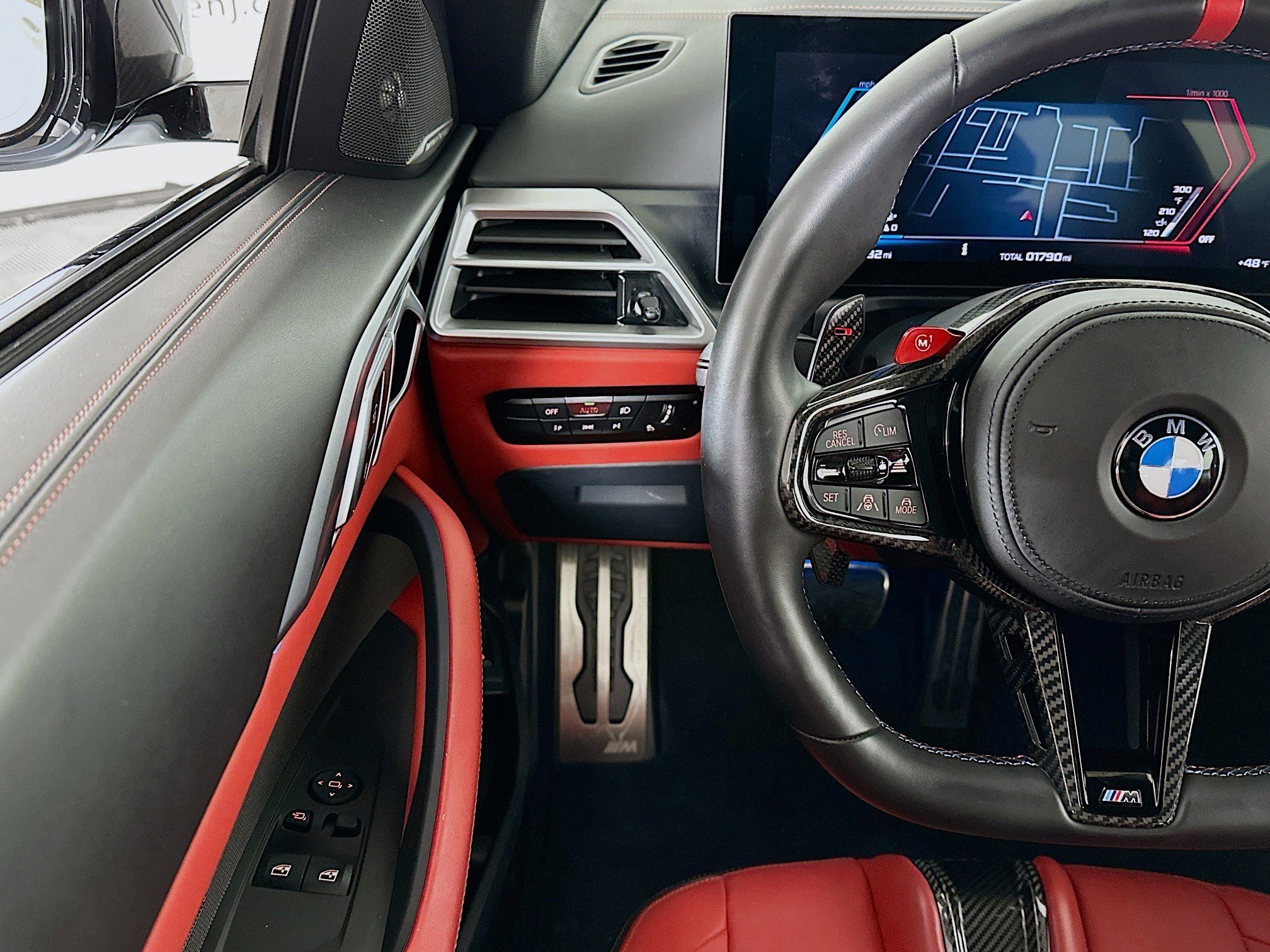 Used 2025 BMW M4 Competition w/ M Carbon Exterior Package image 10