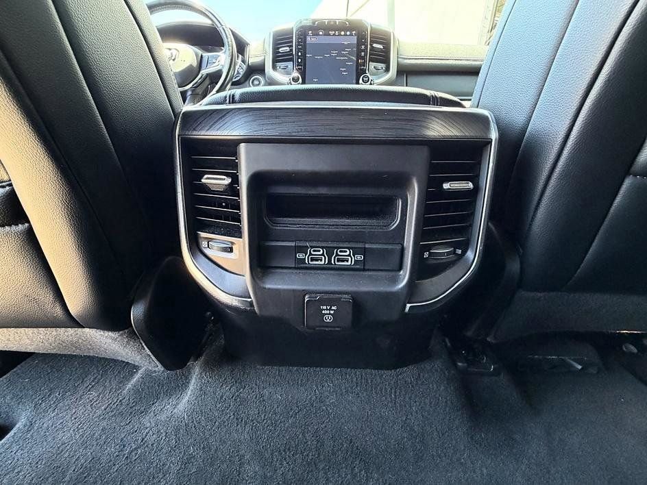 Used 2023 RAM 1500 Laramie AWD/4WD image 33