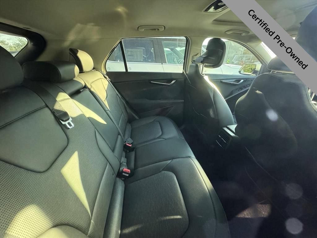 Certified 2024 Kia Niro Wave FWD image 4