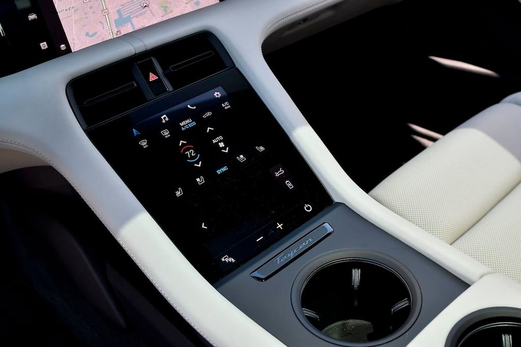 Used 2020 Porsche Taycan 4S image 49