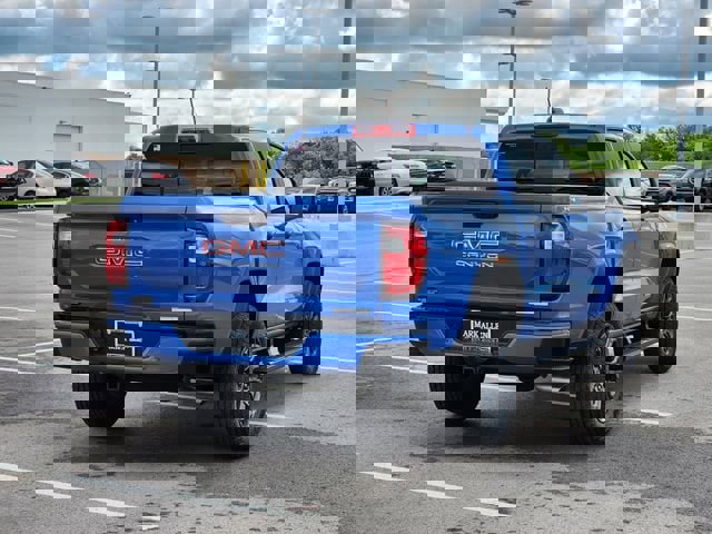 New 2025 GMC Canyon Elevation w/ Convenience Package image 4