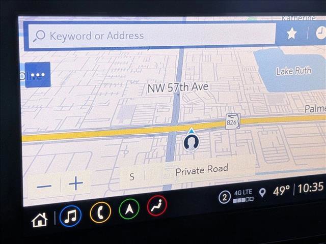 Used 2023 Chevrolet Traverse RS image 12