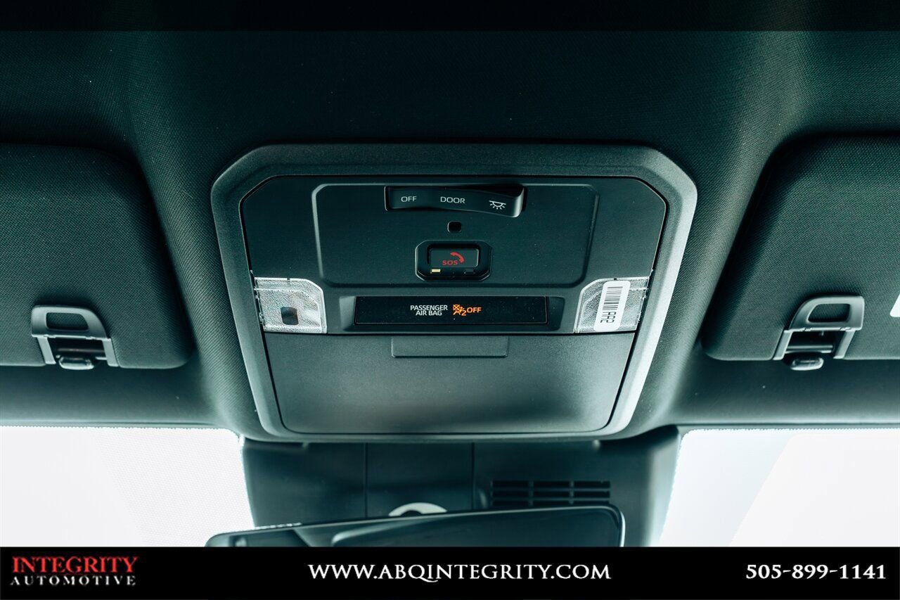 Used 2026 Toyota Tacoma TRD Off-Road image 35