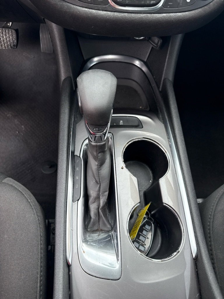 Used 2021 Chevrolet Malibu LT image 9